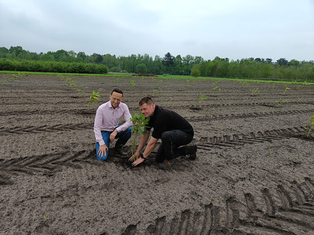 BBL-L-003 photo planting day 15-5-2023-4
